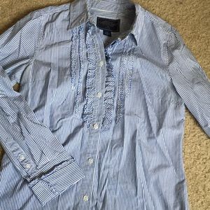 American Eagle ruffle button down blouse